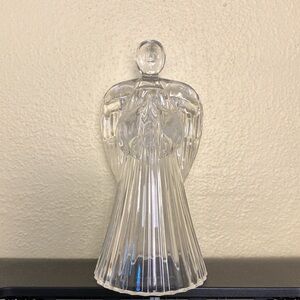 Avon Glowing Angel crystal candle holder